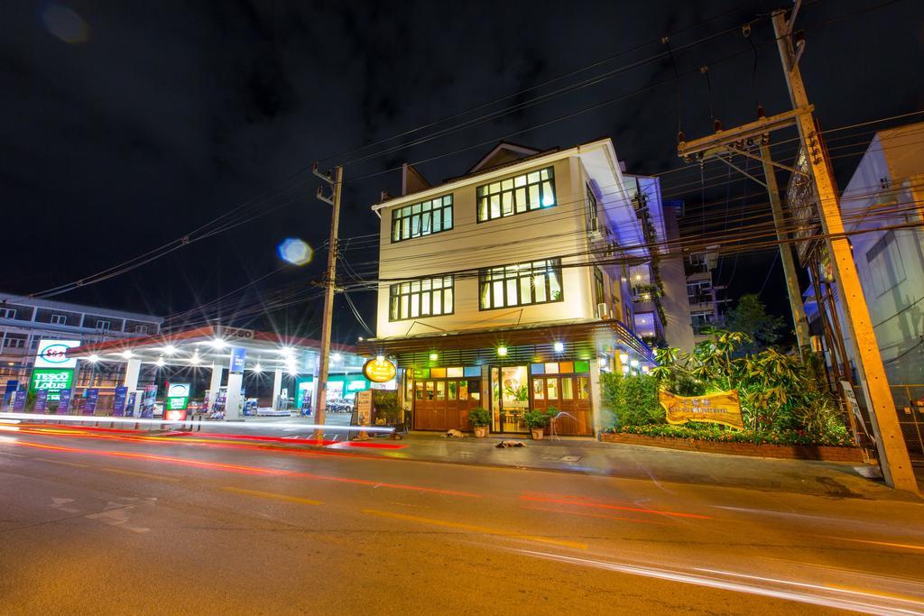 Chiang Mai Waroros Boutique Hotel Экстерьер фото