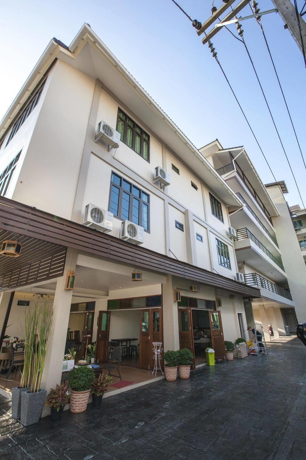 Chiang Mai Waroros Boutique Hotel Экстерьер фото